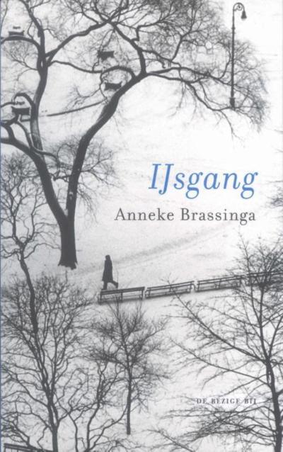 Vooromslag van het boek 'IJsgang' van Anneke Brassinga