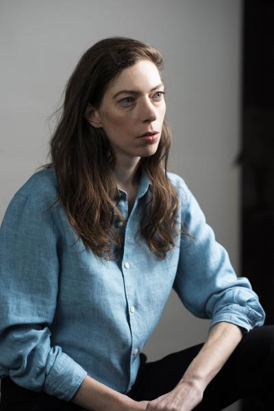 Portretfoto van Hanna Bervoets, fotograaf: Klaas Hendrik Slump