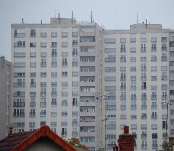 Flats in Saint-Denis, een banlieue ten noorden van Parijs